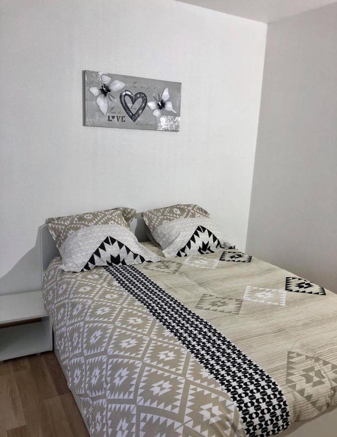 Appartement Aventure A إيبيرني المظهر الخارجي الصورة